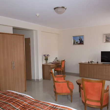 فندق Hotel-restaurant Gulliver