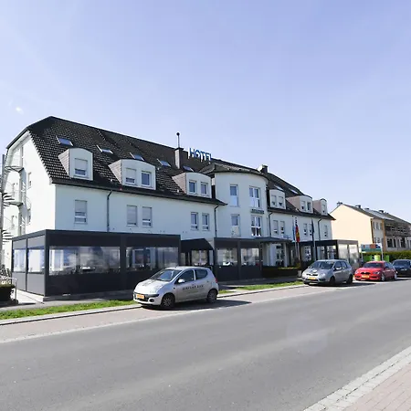 ホテル Hotel-restaurant Gulliver 3*